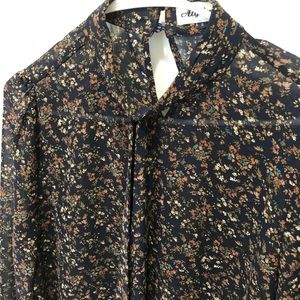 Alythea collared shirt with tie